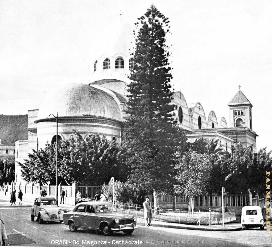 CA e- 11- Cathedrale arriere - Bd Magenta.jpg